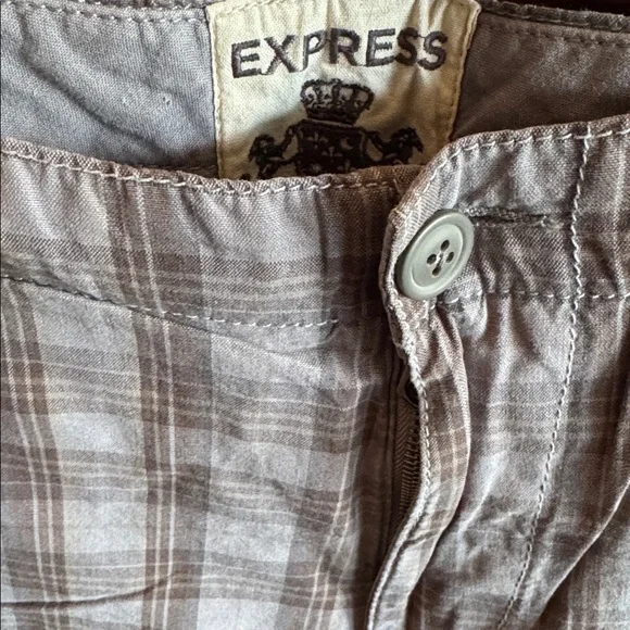 Express Men's Size 30 Plaid Shorts in Gray Preppy Grunge Casual Shorts Pre-owned - Picture 2 of 6